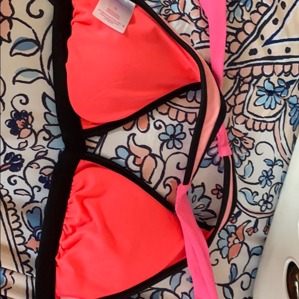 Bikini Top - Picture 2 of 3